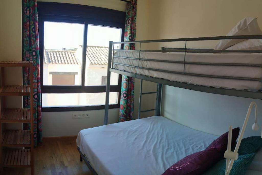 Suite En Sierramagna, Piscina Abierta El Ronquillo エクステリア 写真